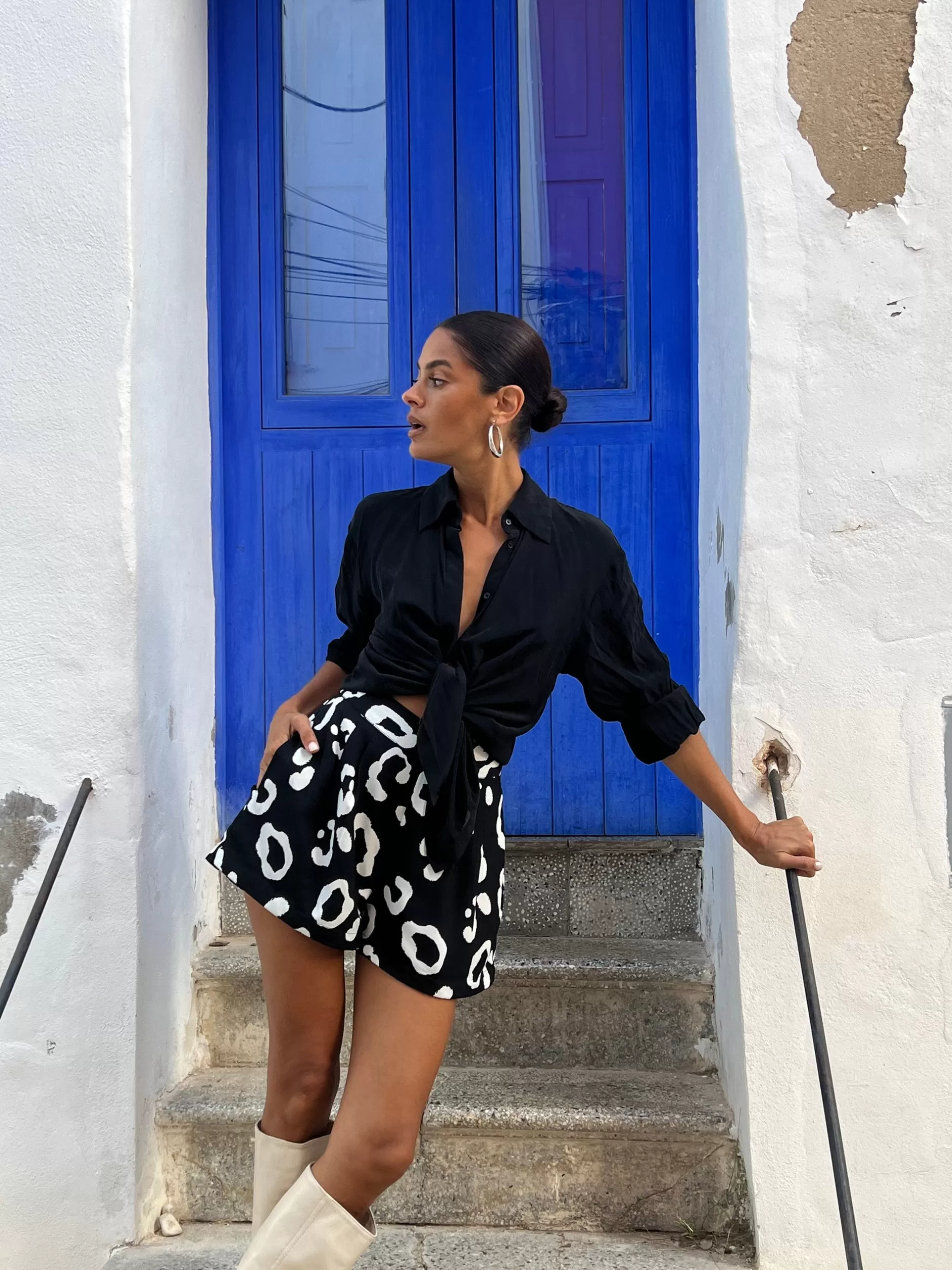 Dancing Leopard Chica Bella Shorts In Oversized Mono Leopard>Women Shorts
